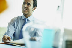 Evaluate-Your-Career-In-New-Year.Jpg