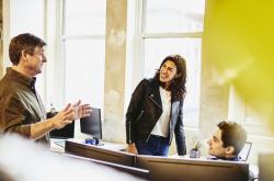 Employee-Retention-Positive-Working-Environment.Jpg