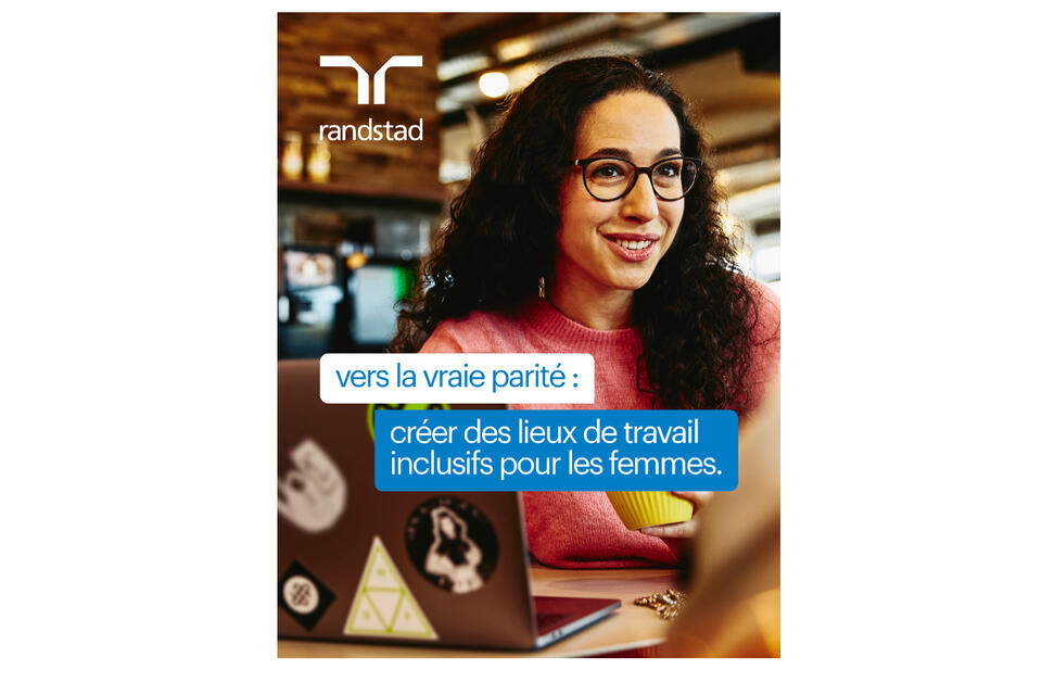 Couverture du document: femmes qui transforment le milieu du travail